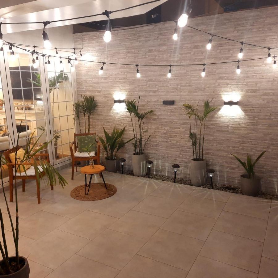 Casa Ramos Salamanca - Airport Pick Up And Drop Off Service - Homestay Лима Экстерьер фото